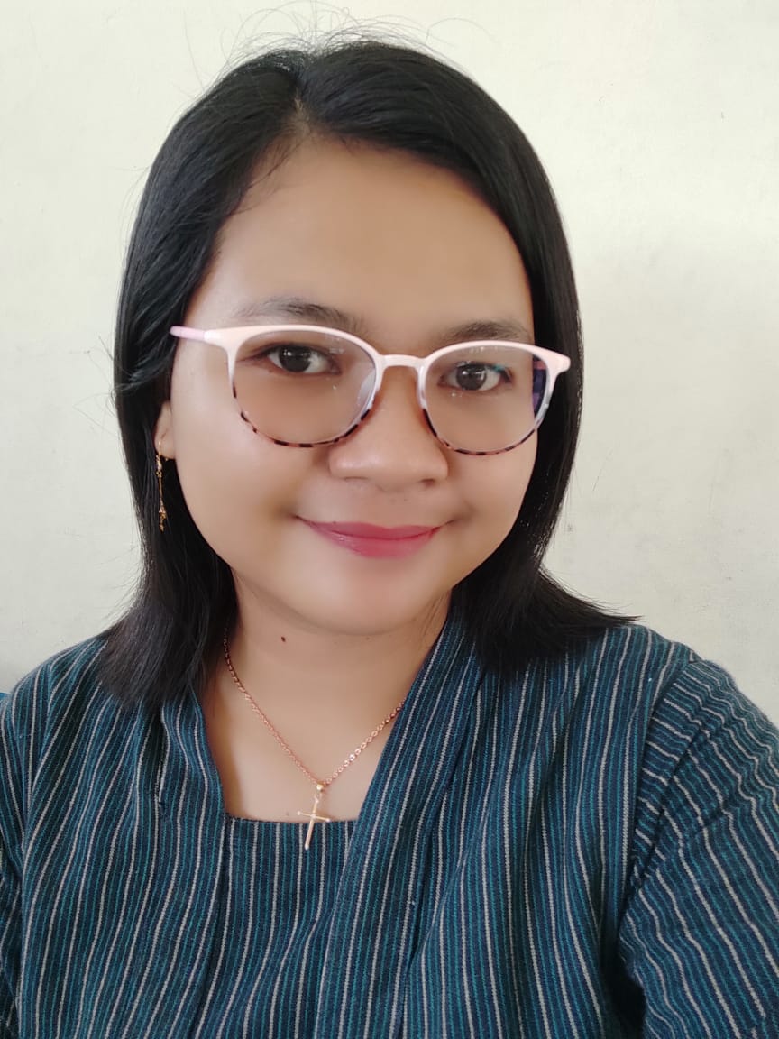 Angela Okti Paula, S.Pd